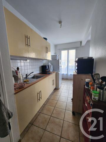 Appartement F4 à vendre  4 pièces - 67,53 m2 COMPIEGNE - 60