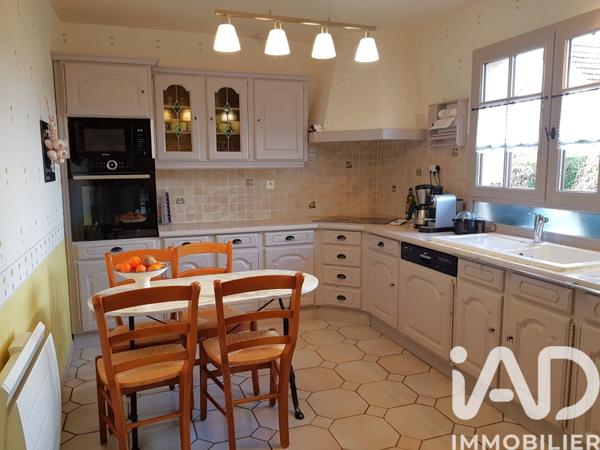 Maison à vendre 5 pièces 140 m² Vaux-le-Pénil