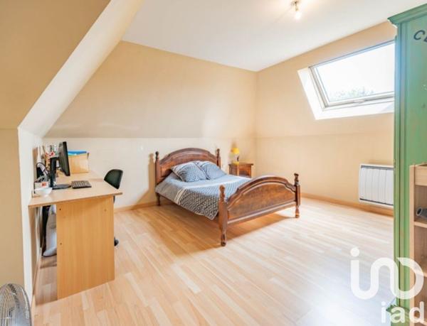 Maison 6 pièces de 178 m² à Maslacq (64300)