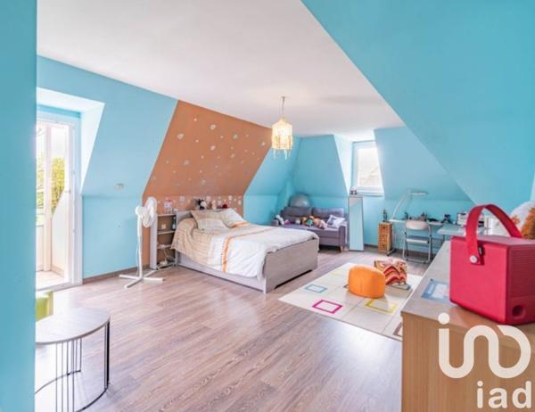 Maison 6 pièces de 178 m² à Maslacq (64300)