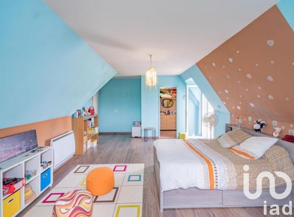 Maison 6 pièces de 178 m² à Maslacq (64300)