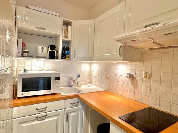 APPARTEMENT T2 DE 42M2-PROCHE DES COMMERCES-A DEUX PAS DE LA MER-IDEAL INVESTISSEMENT