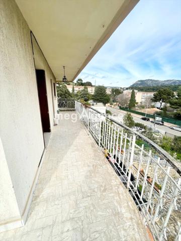 Maison à TOULON, 83200 - 10 pièces 220m²