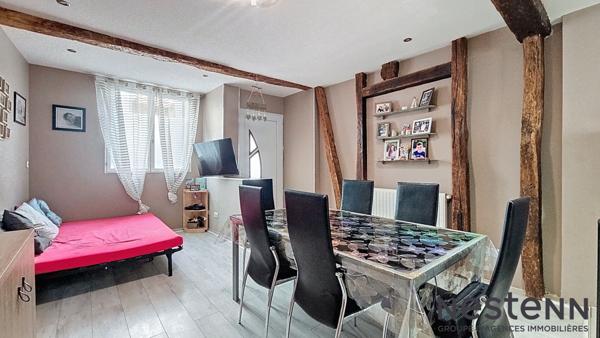 RARE - A Vendre Maison de ville T8 et 4 Chambres avec Garage à Cazeres proche toutes commodités !