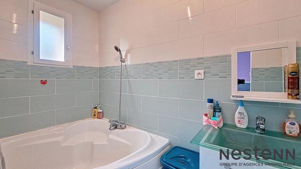 RARE - A Vendre Maison de ville T8 et 4 Chambres avec Garage à Cazeres proche toutes commodités !