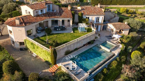 La Roquette-sur-Siagne, Maison 6 Chambres -  350 m² à vendre