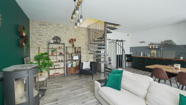 Maison Le Roc-Saint-André 6 pièces 101 m2