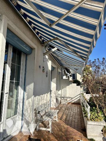 Maison de 110m2- Terr. 283 m²