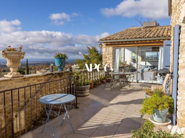 MAS EN PIERRES AVEC DEPENDANCES PISCINE TERRES AGRICOLES VENTEROL