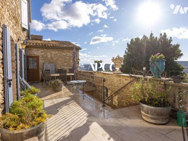 MAS EN PIERRES AVEC DEPENDANCES PISCINE TERRES AGRICOLES VENTEROL