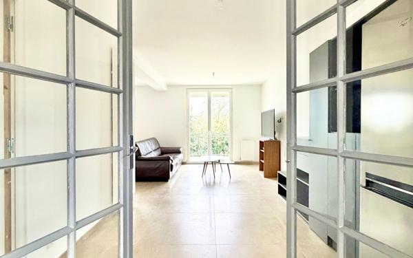 Maison à vendre    6 pièces • 149,70 m2 Mainvilliers