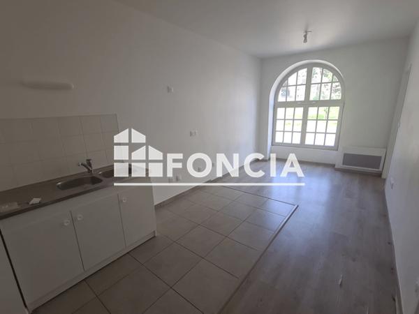Location Appartement 2 pièces 32.26 m² - 2 D RUE ROYALE Compiegne 60200