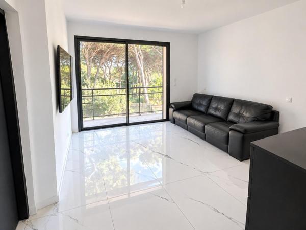Maison à SAINT-RAPHAEL, 83700 - 5 pièces 166m²
