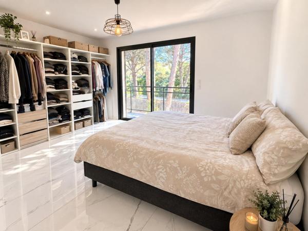 Maison à SAINT-RAPHAEL, 83700 - 5 pièces 166m²