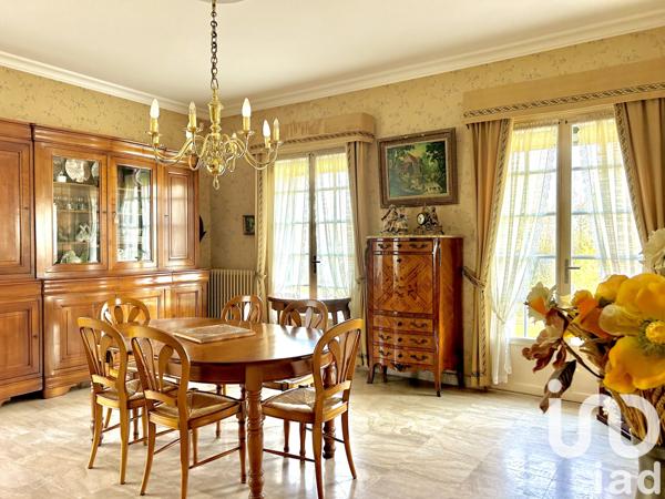 Maison à vendre 8 pièces 202 m² Vrigny