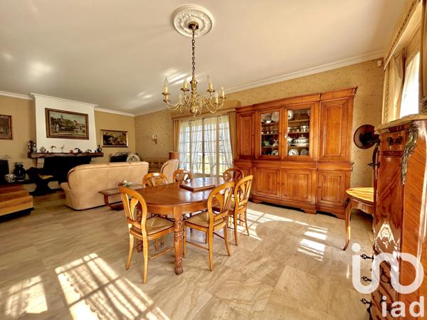 Maison à vendre 8 pièces 202 m² Vrigny