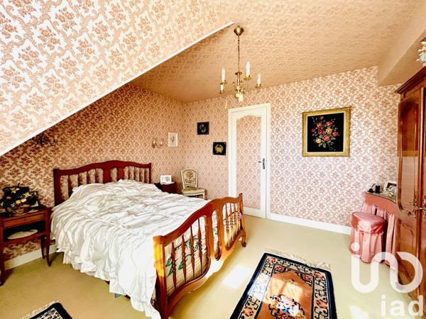 Maison à vendre 8 pièces 202 m² Vrigny