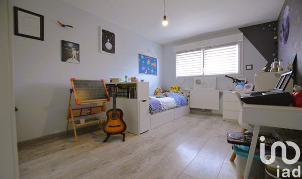 Pavillon 6 pièces de 100 m² à Sainte-Marie-aux-Chênes (57255)