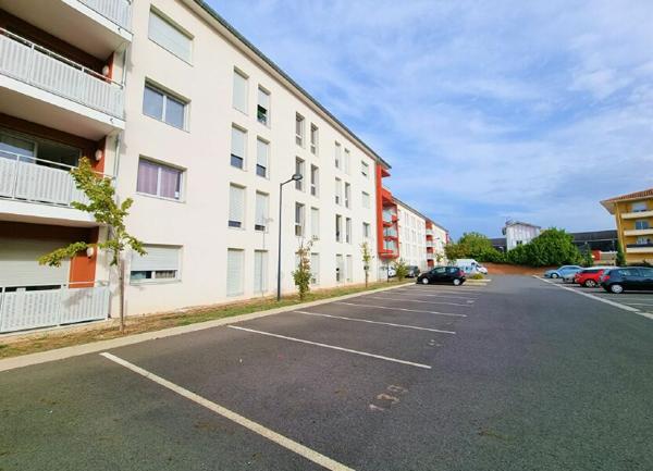 Stationnement à louer    Albi