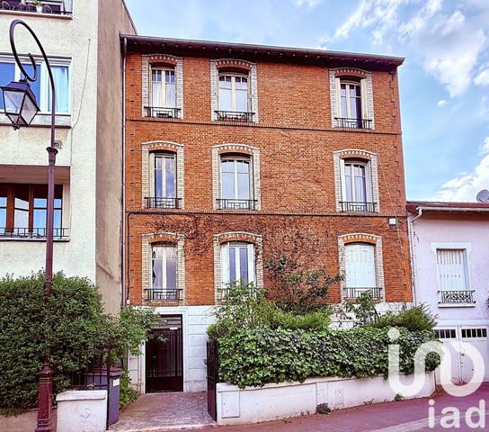 Appartement 3 pièces de 61 m² à Saint-Cloud (92210)