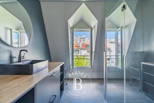 Paris 16ème, Maison de ville 4 Chambres -  161 m² à vendre