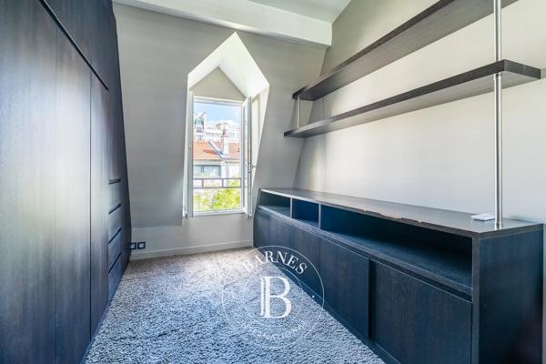 Paris 16ème, Maison de ville 4 Chambres -  161 m² à vendre