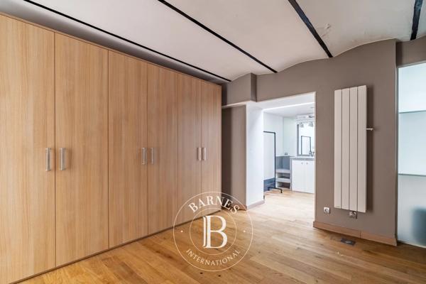 Paris 16ème, Maison de ville 4 Chambres -  161 m² à vendre