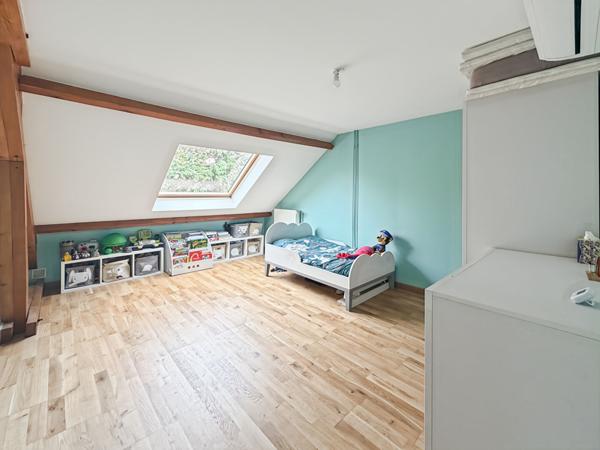 Maison Saulx Les Chartreux 5 pièce(s) 166 m2