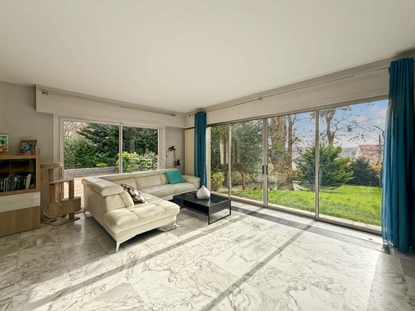 Maison Saulx Les Chartreux 5 pièce(s) 166 m2