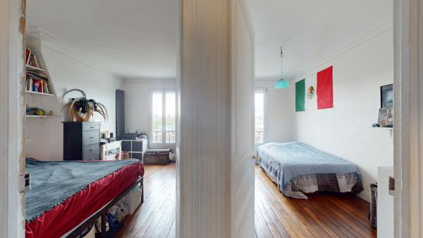 Appartement Paris 3 pièces 44.17 m2 - MÉTRO DUGOMMIER / DAUMESNIL / COUR SAINT-ÉMILION
