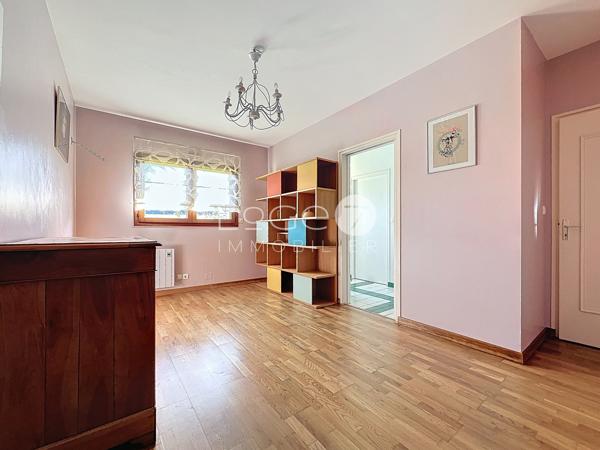 Maison 4 pièce(s) 3 chambre(s) 171 m²