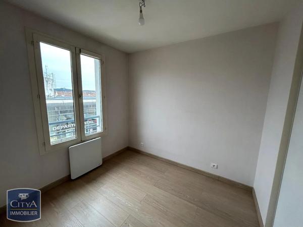 Appartement à louer 2 pièces 30.37m² Périgueux (24000)