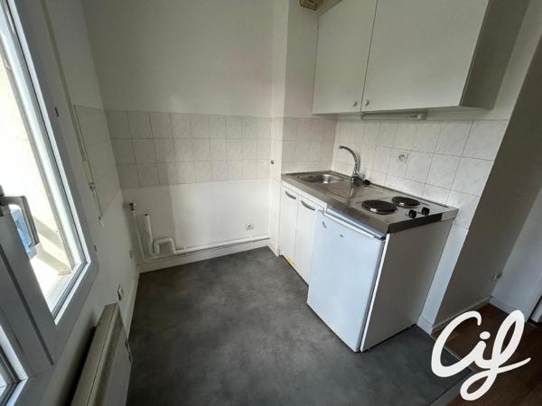 Appartement T1 NANTES Bon Port - 18.21 m2  99 000 Euros
