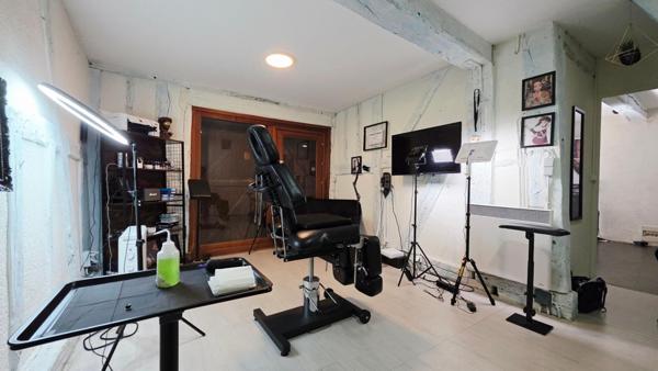 BOURGES CENTRE IMMEUBLE DE RAPPORT 120 m² 2 LOTS