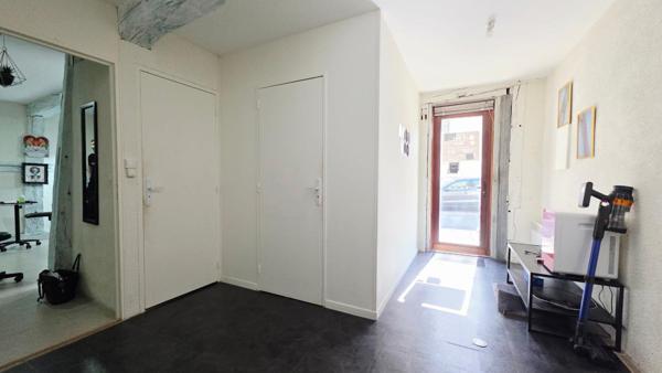 BOURGES CENTRE IMMEUBLE DE RAPPORT 120 m² 2 LOTS