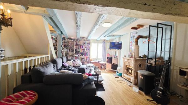 BOURGES CENTRE IMMEUBLE DE RAPPORT 120 m² 2 LOTS