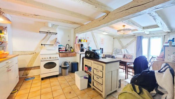 BOURGES CENTRE IMMEUBLE DE RAPPORT 120 m² 2 LOTS