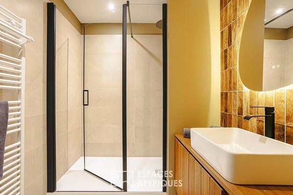 Appartement rénové de standing à 300 mètres du Vieux-Port