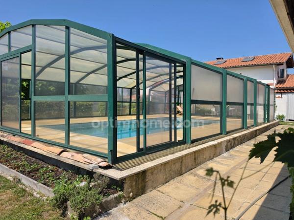 Maison familiale 5 pièces de 147,23 m² sur 1 970 m² avec piscine à SALLES (33)