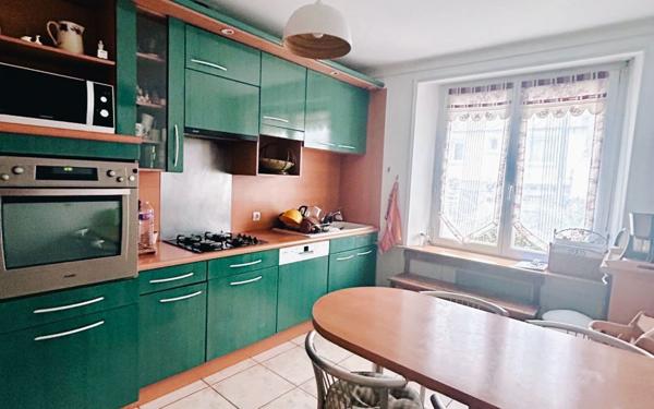 Maison à vendre    5 pièces • 107 m2 Brest