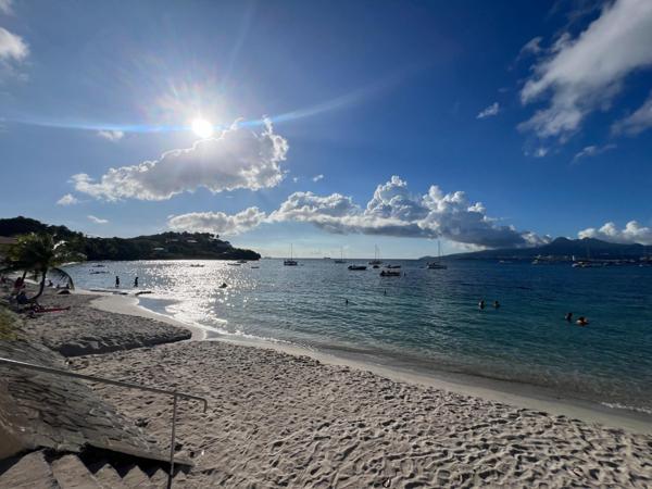 Appartement idéalement situé Anse Mitan