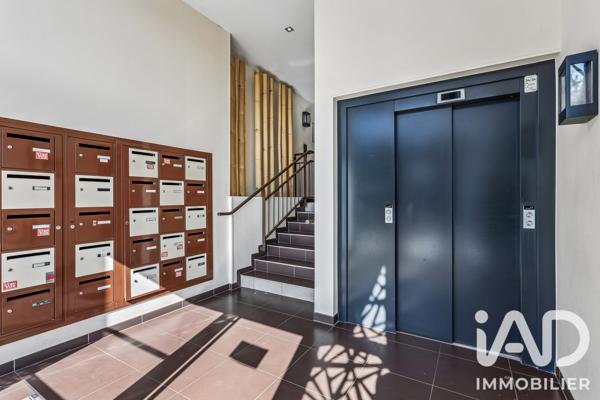 Appartement à vendre 3 pièces 50 m² Moissy-Cramayel