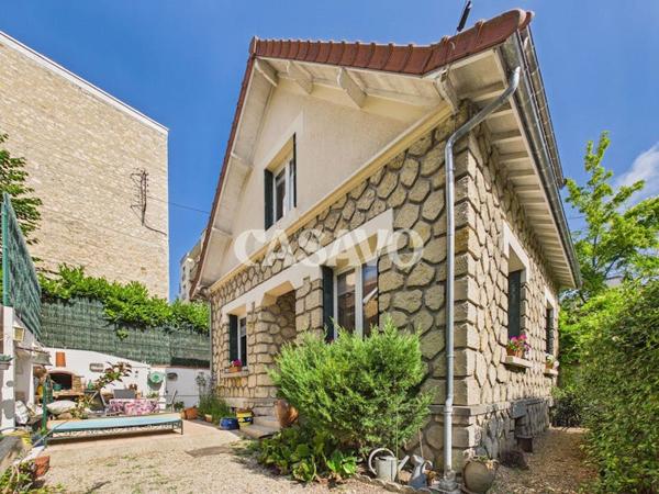 Vente Maison 5 pièces de 112m² - 94210 Saint-Maur-des-Fossés
