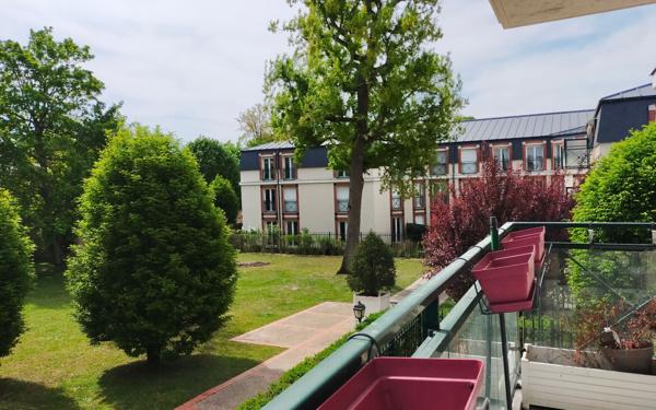 Appartement à louer    3 pièces • 77,78 m2 Fontainebleau