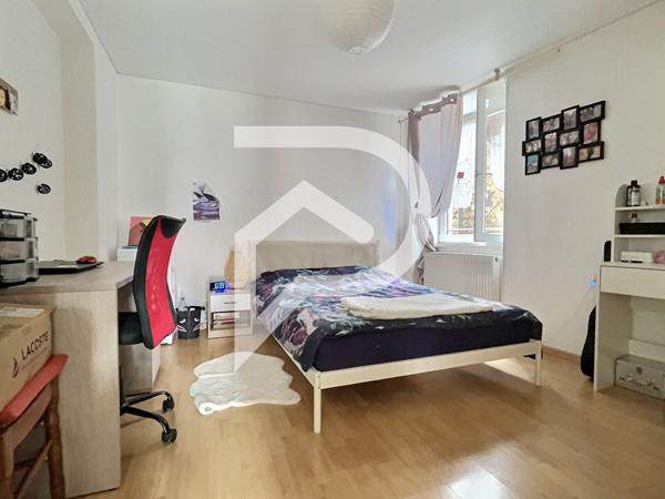 Maison 9 pièces 293 m2