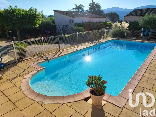 Immeuble à vendre 719 m² Vallon-Pont-d'Arc