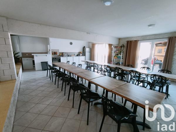 Immeuble à vendre 719 m² Vallon-Pont-d'Arc