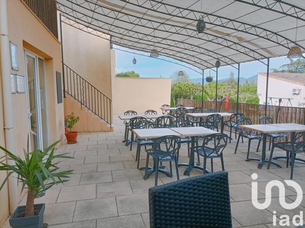 Immeuble à vendre 719 m² Vallon-Pont-d'Arc