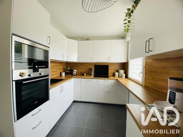 Maison à vendre 4 pièces 84,05 m² Saint-Fargeau-Ponthierry