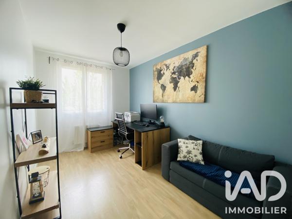 Maison à vendre 4 pièces 84,05 m² Saint-Fargeau-Ponthierry